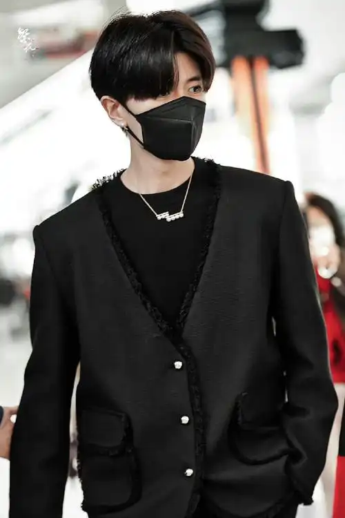 任嘉伦##黄奕 任嘉伦像暖宝宝一样给我捂热了##任嘉伦无忧渡##任嘉伦