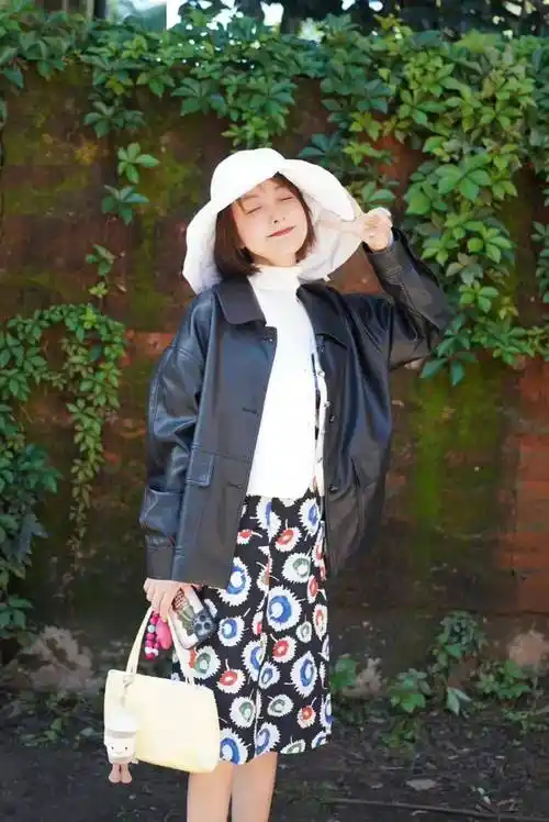 吴昕郑凯隐婚?陈牧驰前妻下场踩他?刘涛不直播了?唐嫣新剧被一剪没?