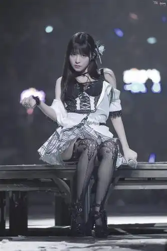 张语格 tako zhang的图片