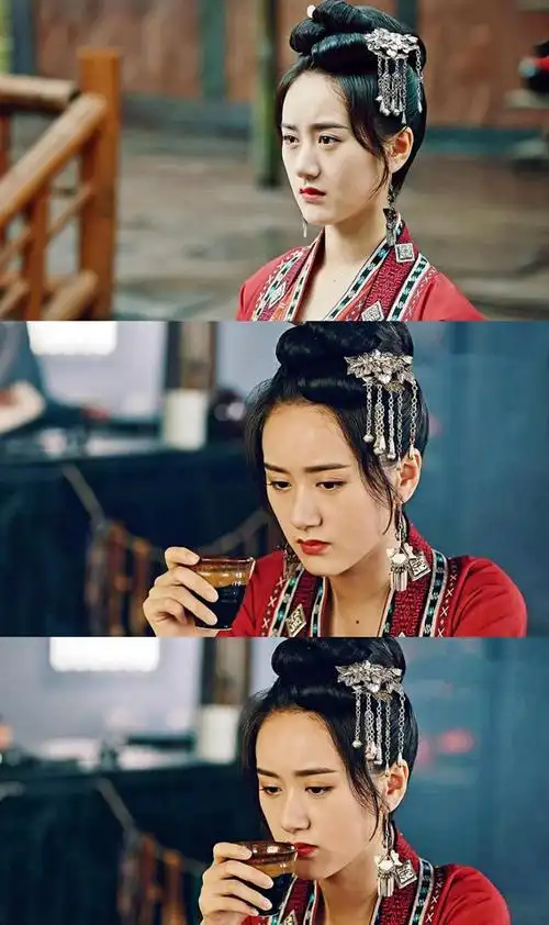 听雪楼袁冰妍十四套衣服红色就有七套但最后一套最惊艳