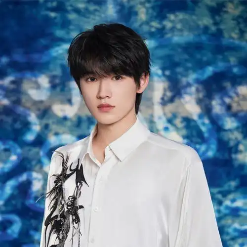 票数:140人气:856投票宋亚轩个人资料详细资料>别名:暂无性别:男国籍