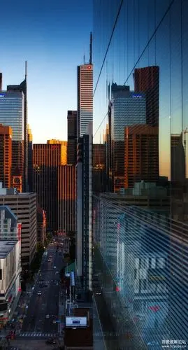 求ps高手在手机背景图上加入日历要求psd格式日历内容可手动修改