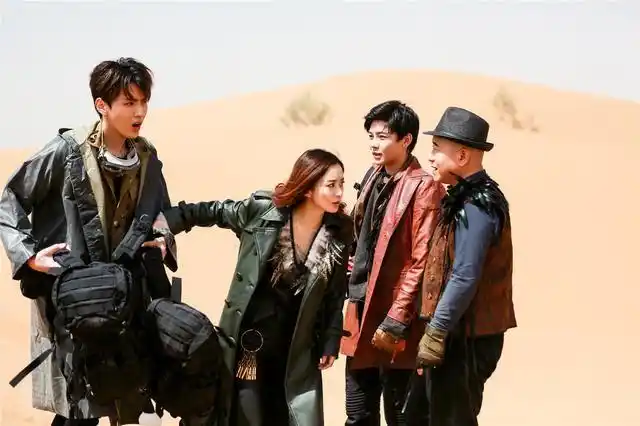 赵丽颖吴亦凡组"姐弟"cp,撑起综艺里的一股清流