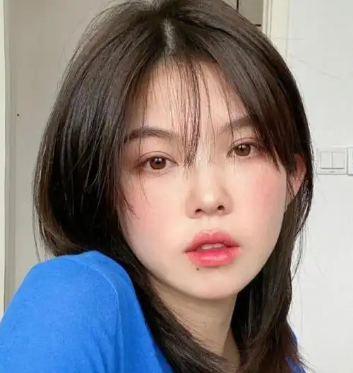 2021年流行刘海女 一定要是试一次的刘海发型