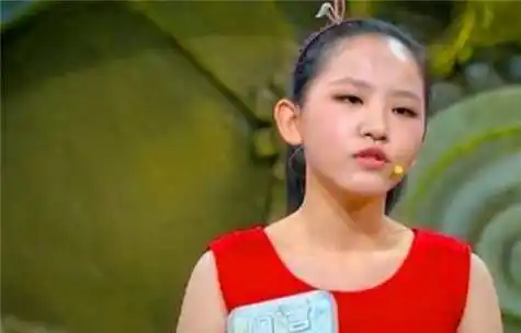 将自己的想法清晰地讲了出来,而面对众多评委和成年的竞争对手时,喻言