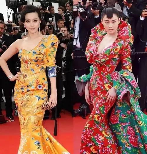 红毯上,张馨予一身"东北棉袄装"的亮相让网友嘲讽了一番,比较范冰冰的