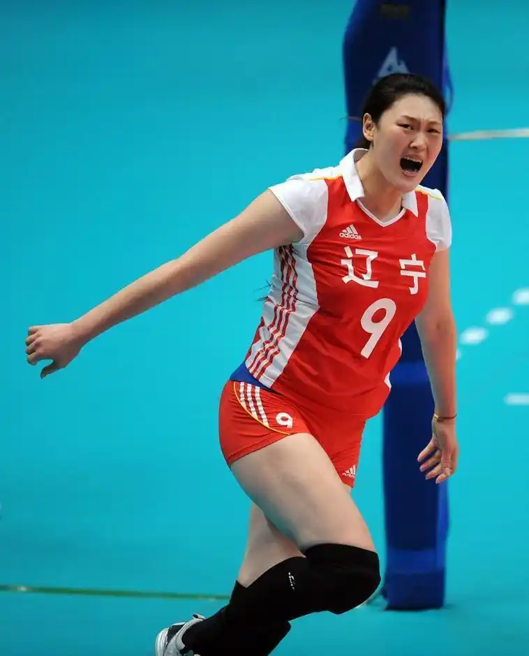 功勋老将去向成疑!王一梅无缘全明星后,等待她的究竟是什么?