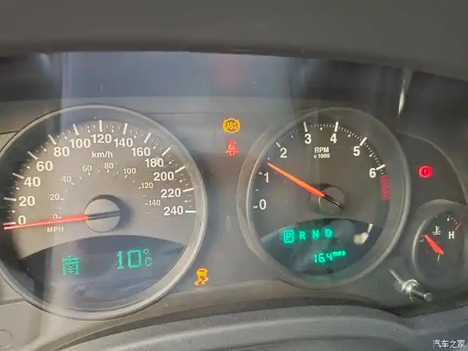 求助2012指南者故障灯亮了