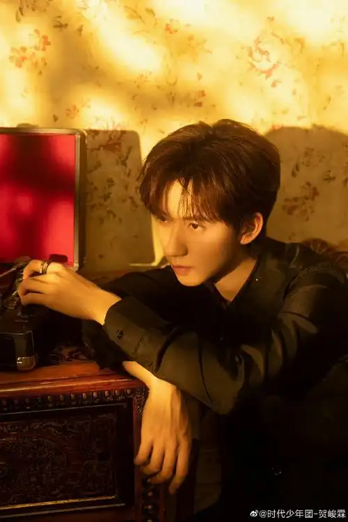 真的是实名羡幕,弟弟还和李斯丹妮炫耀哈哈哈哈哈哈og实锤了!