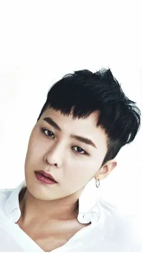 权志龙的高清照片,十张以上,好的话采纳