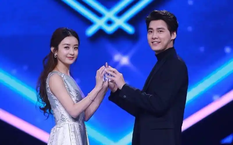 赵丽颖李易峰亲爱的弗洛伊德11