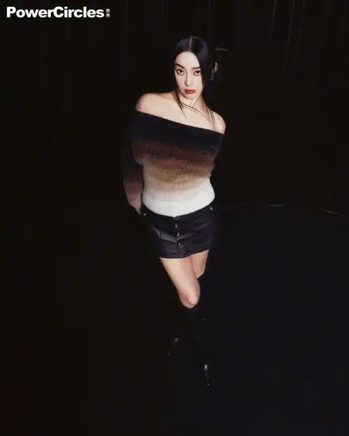 范冰冰登上势界powercircles11月刊封面一展风采