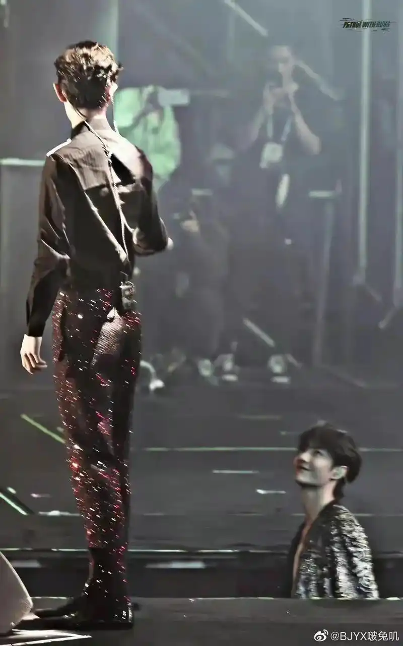 肖战 #王一博 #向全世界安利 #始于颜值陷于才 - 抖音