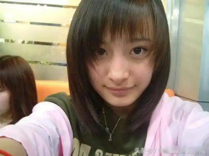 杨幂到底有没有整容脸型的变化史是怎么变的