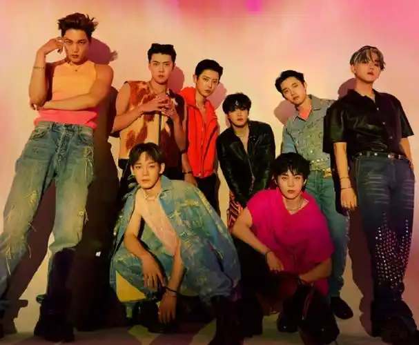 tfboys西安开大con,exo青岛搞签售,网友直呼起猛了!