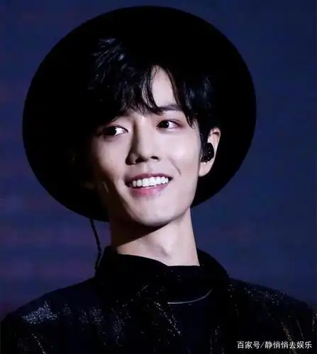 肖战的各种笑容,实在是太治愈