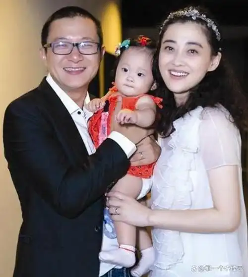 娶二婚梅婷为妻婚后把她宠成宝如今儿女双全幸福美满
