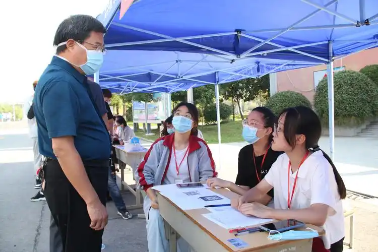 宿迁卫校喜迎2020级新生