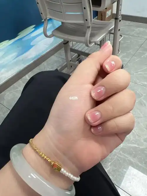 小胖手短甲美甲