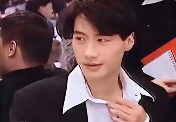 四大天王之一的黎明,不仅是当年的优质偶像,还是慈善大使