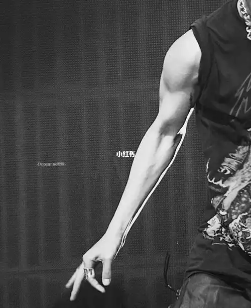 考古肌肉丞_范丞丞_娱乐_明星娱乐资讯