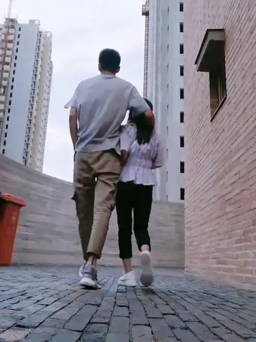 最萌身高差情侣