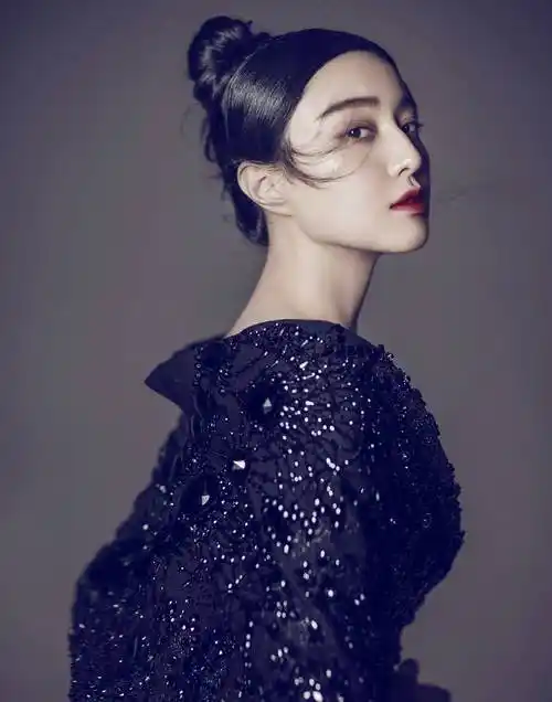 明星出场总能惊艳到许多人,你见过哪些惊艳的出场瞬间?