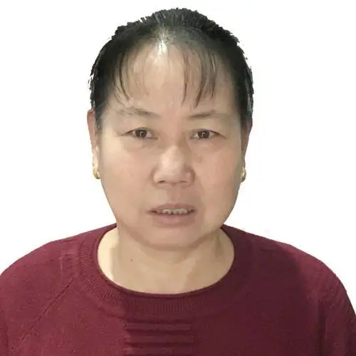 求高手ps西装证件照 谢谢!黑色西服白衬衫加蓝色领带!