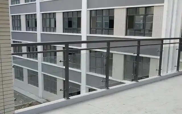 收集整理秒懂防火玻璃栏杆种类2