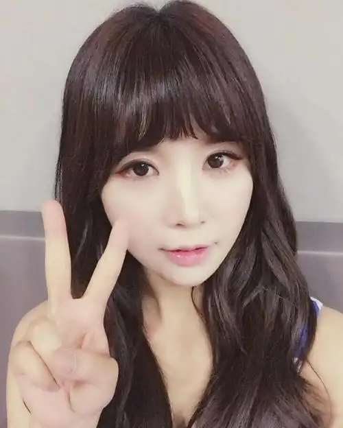 十八线女艺人,太让人心酸!说起来都不容易