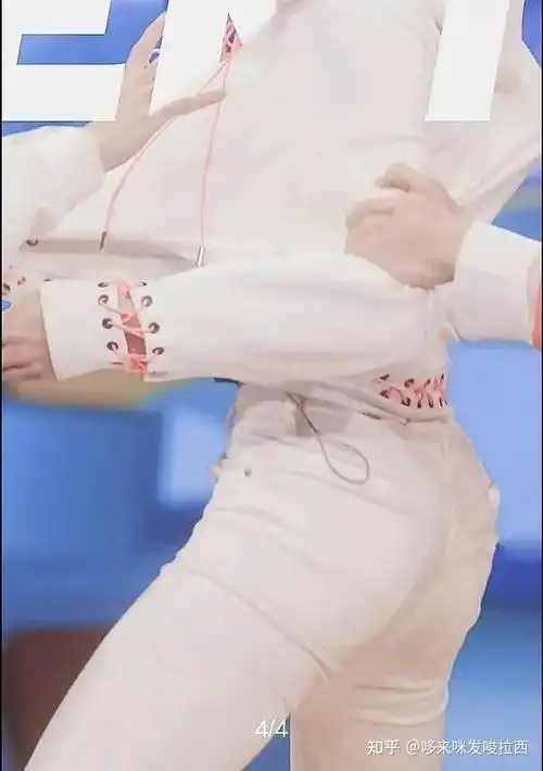 宋亚轩的颜值身材怎样?(大家可以给我点好图收收吗)? - 知乎