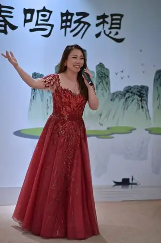 中国著名女高音歌唱家-万丹演唱 --- 春天的芭蕾