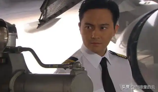 冲上云霄Ⅱ张智霖对顾夏阳的诠释远比他迷人的外表更出众