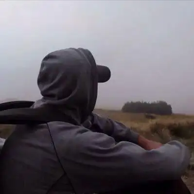 氛围感男生背影头像图片 高清超级好看的背影头像男生_男生头像_头像