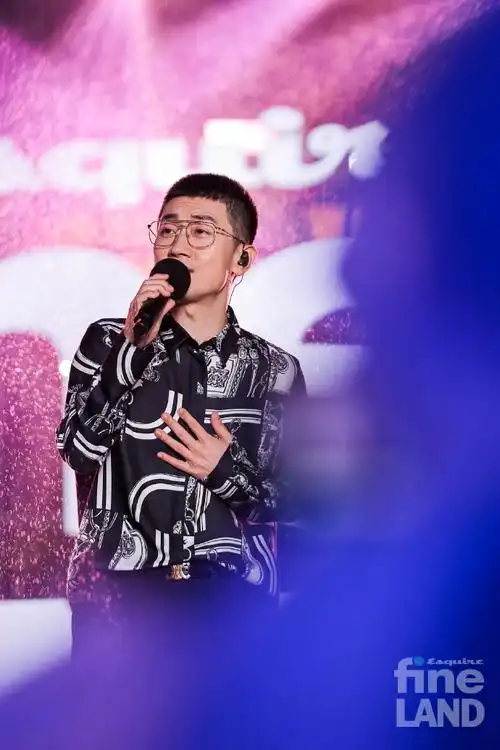 金志文-gt为我们带来《自娱自乐》,《夏洛特烦恼》,《为爱痴狂》和