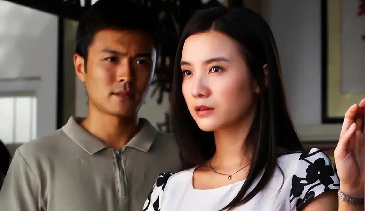 宋佳:为了工作抛弃陈龙,为了结婚抛弃了张黎,和黄少峰形影不离