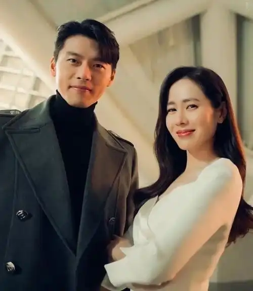 玄彬孙艺珍官宣结婚有情人终成眷属