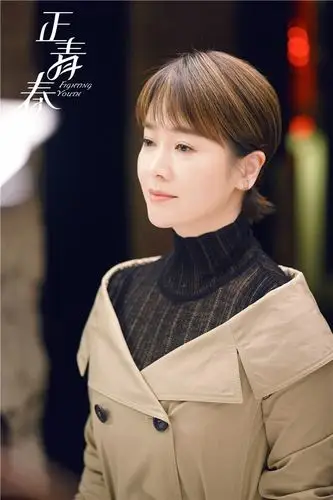 作为一部女性题材剧,《正青春》将观察视角锁定在职