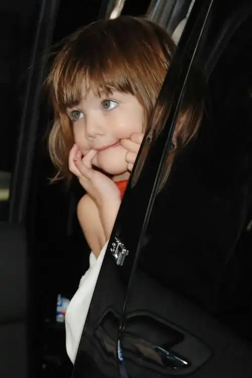 可爱的孩子,可爱的小脸,鬼马星空的想象,做做鬼脸让自己更快乐!