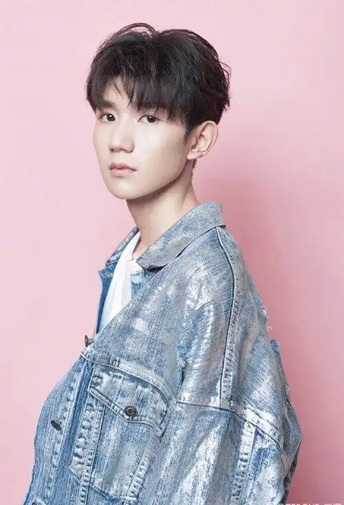 三七分帅气短头发造型大全,短发图片,发型图片