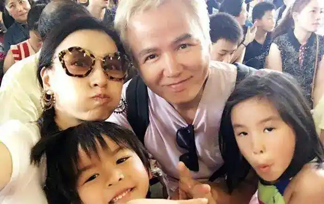 林瑞阳大女儿近照,29岁清纯甜美,与妈妈曾哲贞相依为命_张庭_林静