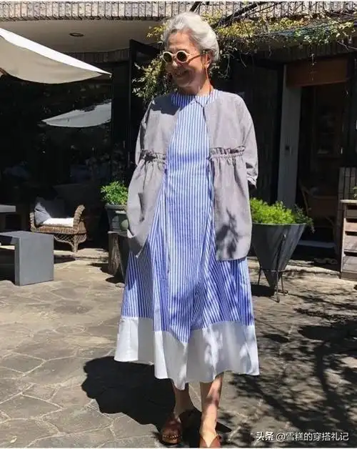 上海不愧是时尚标杆!街头70岁奶奶们的打扮,比年轻人还时髦