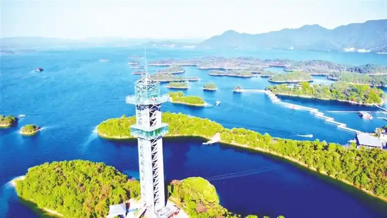 庐山西海玻璃观光塔