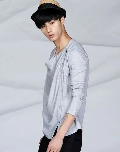 灰色亚麻宽松长袖男士衬衫