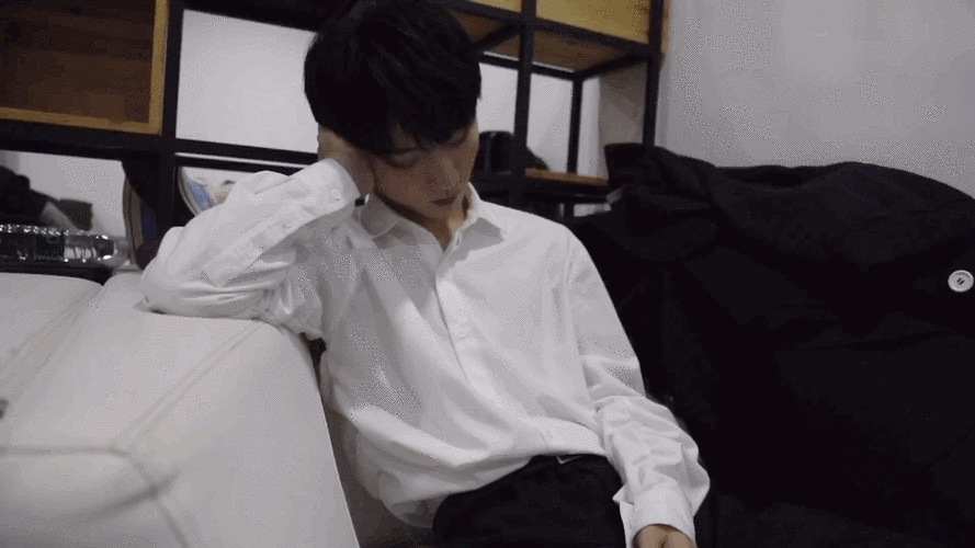 兔子先生的杯中物马嘉祺清醒梦境