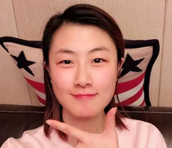 丁宁退役只差官宣手握21个世界冠军去年转型教练将去北大读研