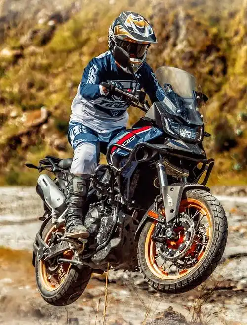 宗申赛科龙 rx600 adv 摩托车发布,27988 元起