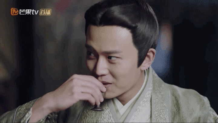 《锦衣之下》里陆绎是什么时候对今夏心动的?