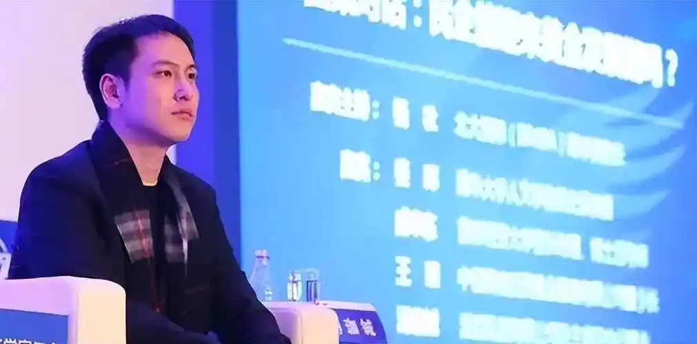 汤臣少主汤珈铖18岁做霸总身家百亿39未婚成父母心病