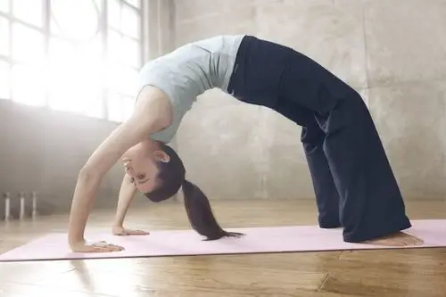 李冰冰代言adidas 化身运动妹 身姿矫健 上围颇丰 - 鬼作 - 鬼作